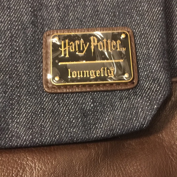 Loungefly Harry Potter Hogwarts Denim Backpack - Picture 4 of 12